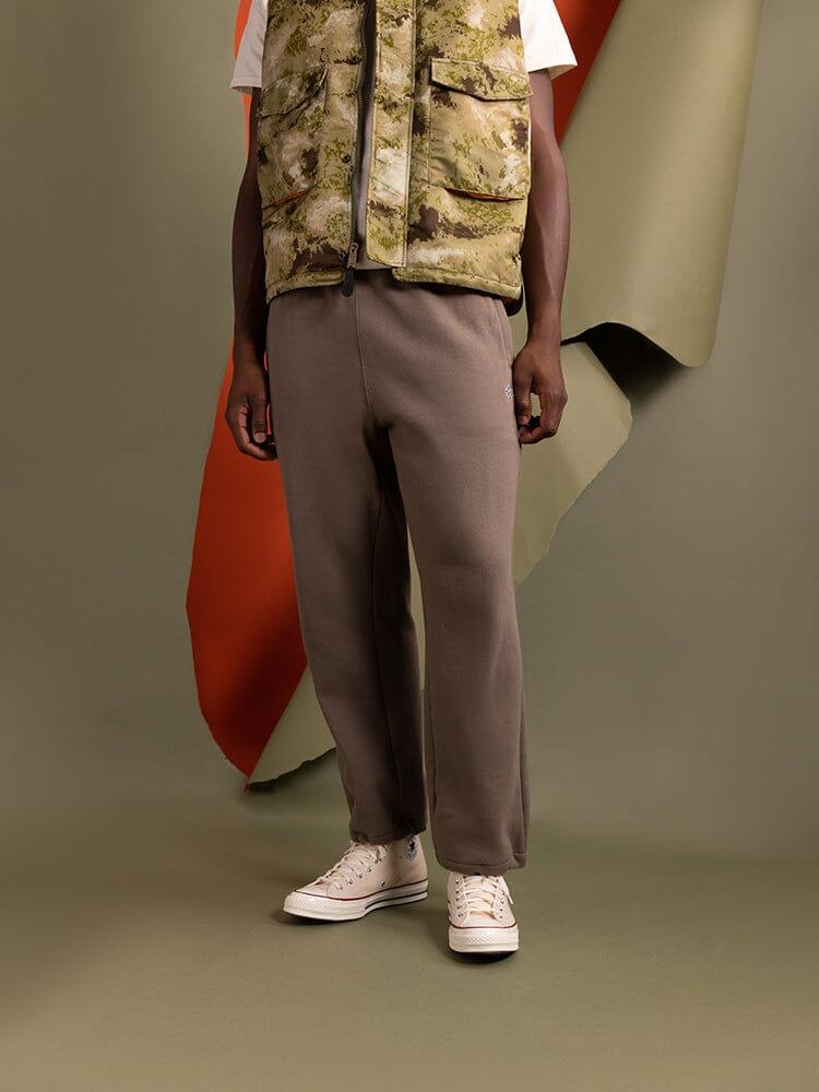 ESSENTIAL SWEATPANTS - COYOTE BROWN Product Image