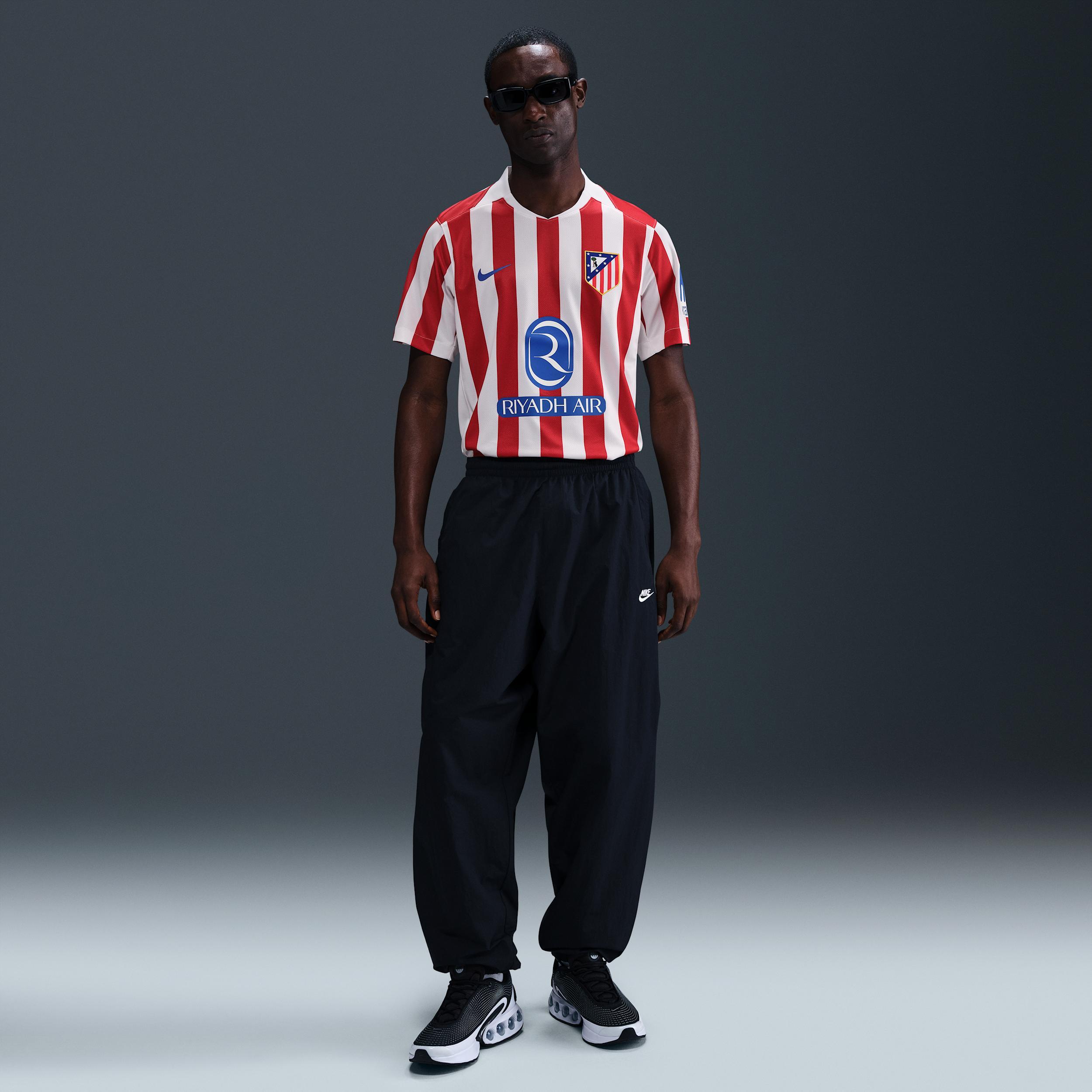 AtlÃ©tico Madrid 2025/26 Stadium Home Nike Men's Dri-FIT Soccer Replica Jersey Product Image