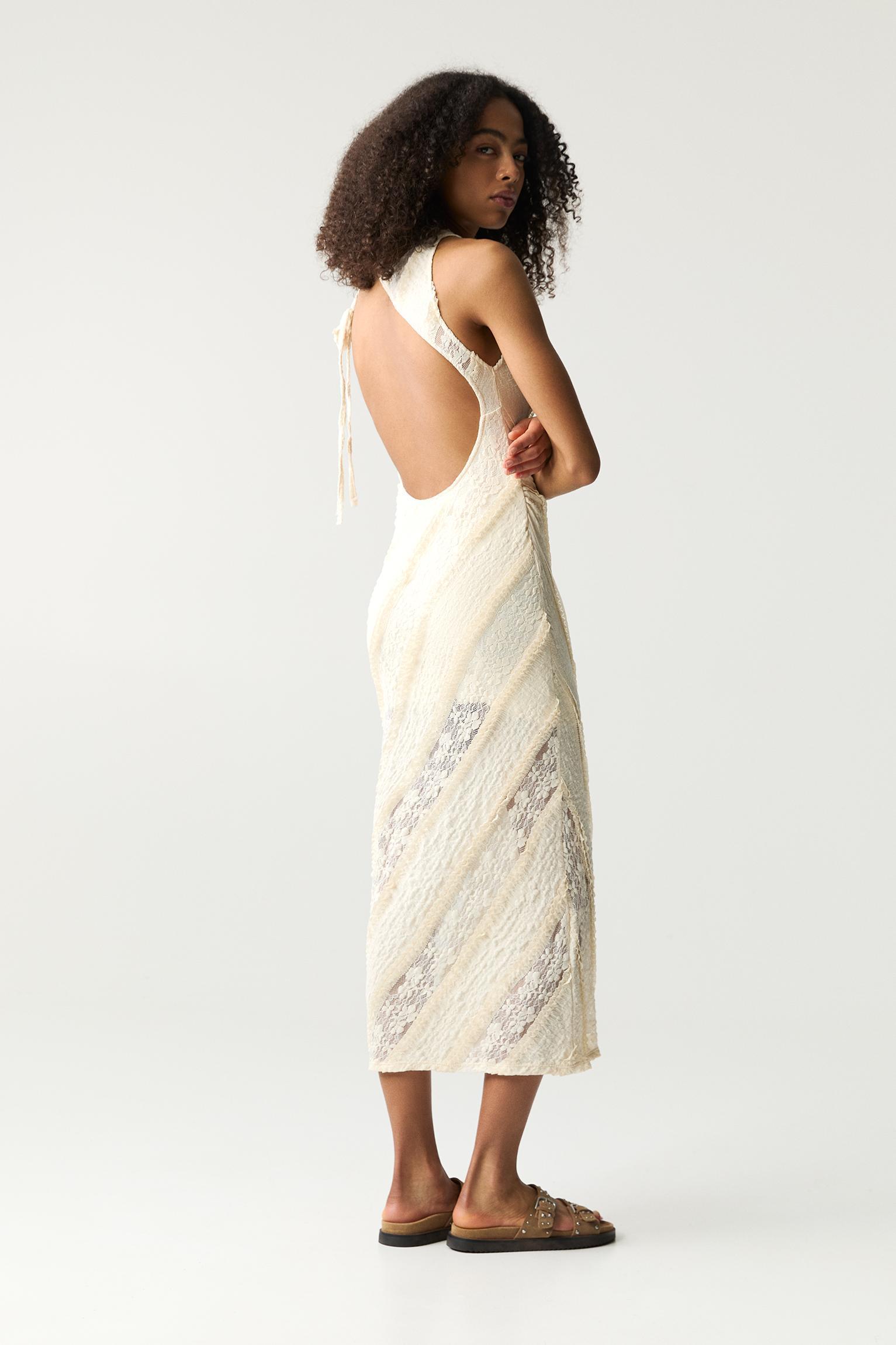Lace midi dress Product Image