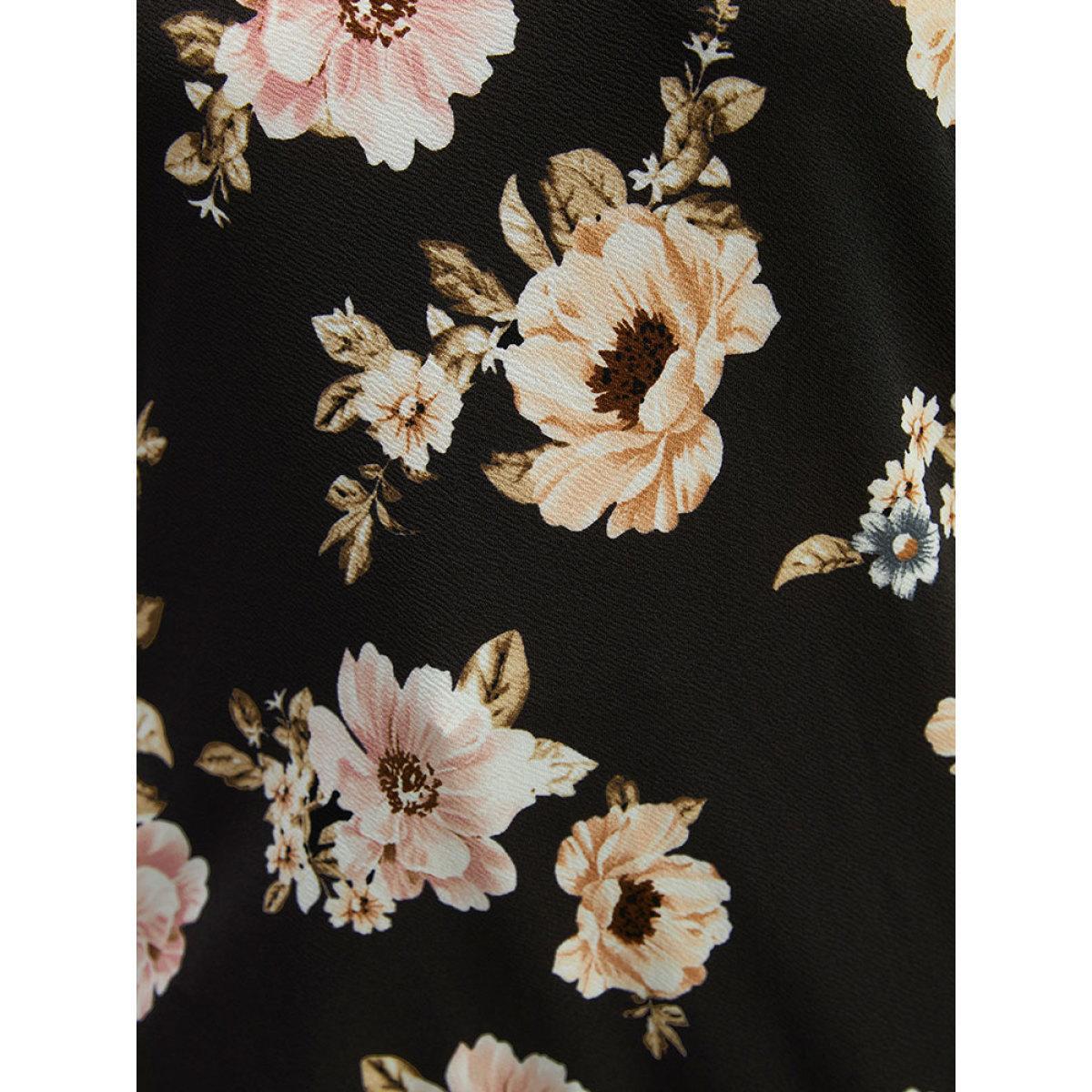 Plus Size Floral Print Patchwork Round Neck Sweatshirt Women Black Elegant Patchwork Round Neck Dailywear Sweatshirts BloomChic 22-24/3X Product Image