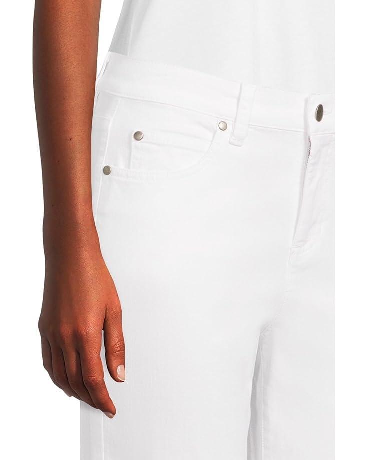 Hannah Crop Flare Jean 25.5in Inseam in White Product Image