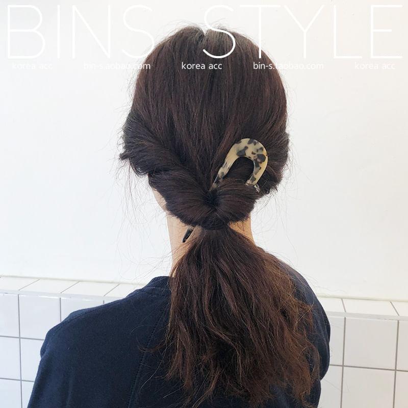 Leopard Hair Stick Product Image