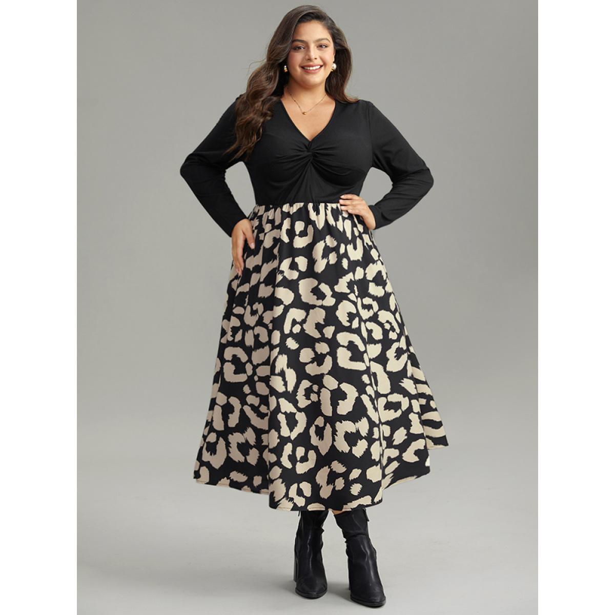Plus Size Leopard Patchwork Pocket Twist Front Dress Black Women At the Office Printed V-neck Long Sleeve Curvy Midi Dress BloomChic 22-24/3X Product Image