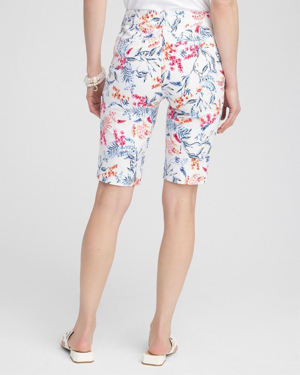 Brigitte 10" Sea Life Print Shorts Product Image