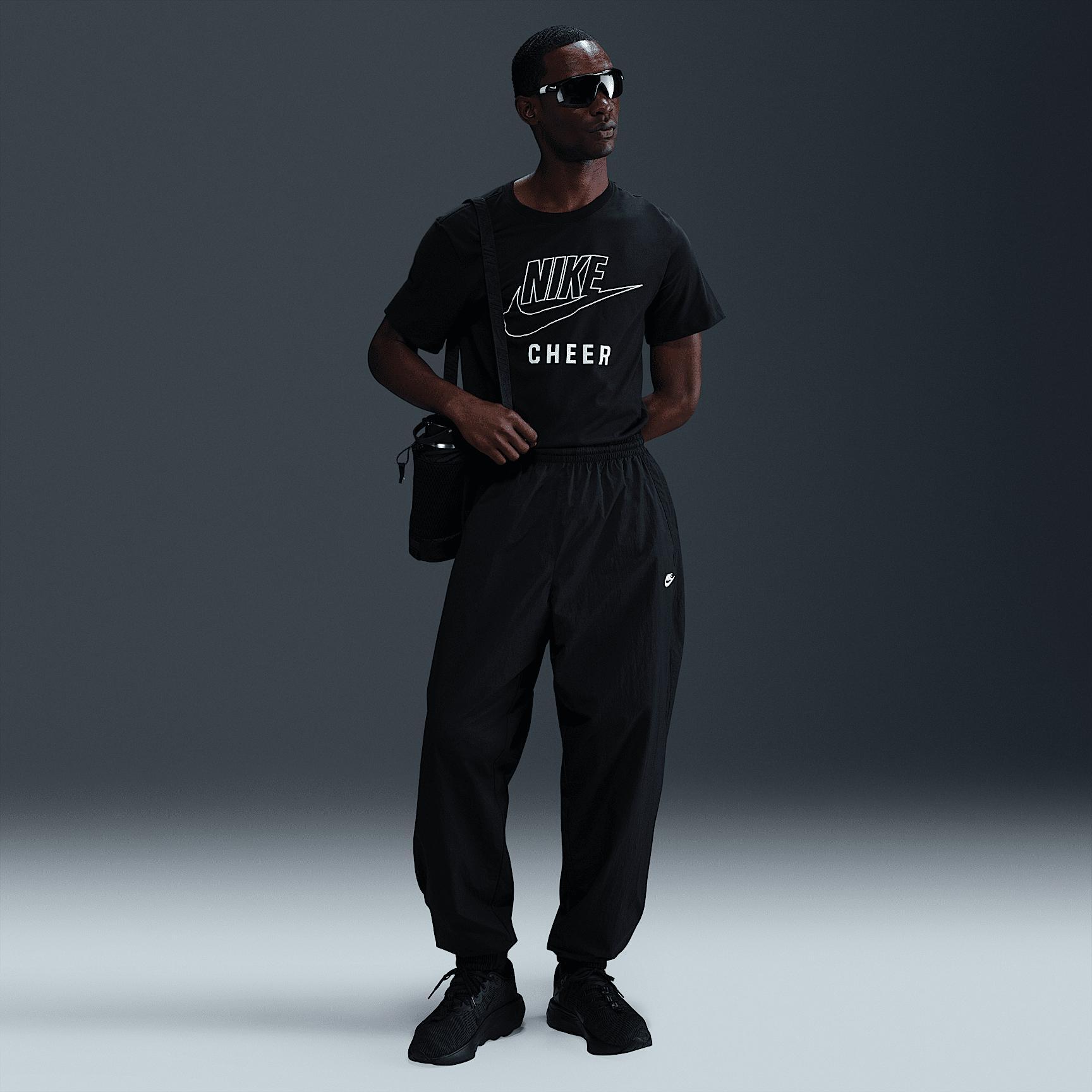 Nike Men's Swoosh Cheer T-Shirt Product Image