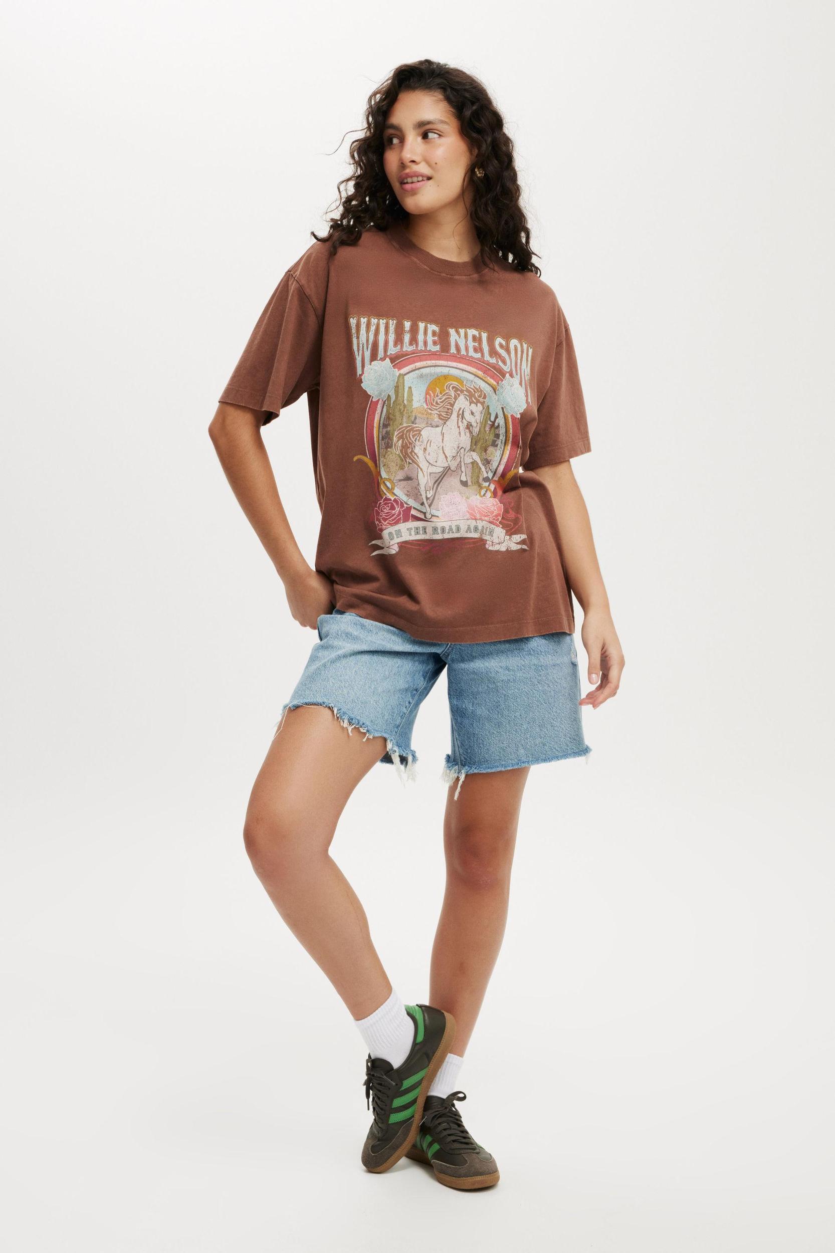 Cotton On Women - Willie Nelson Boxy Graphic Tee - Lcn br willie nelson on the road again/rodeo Product Image
