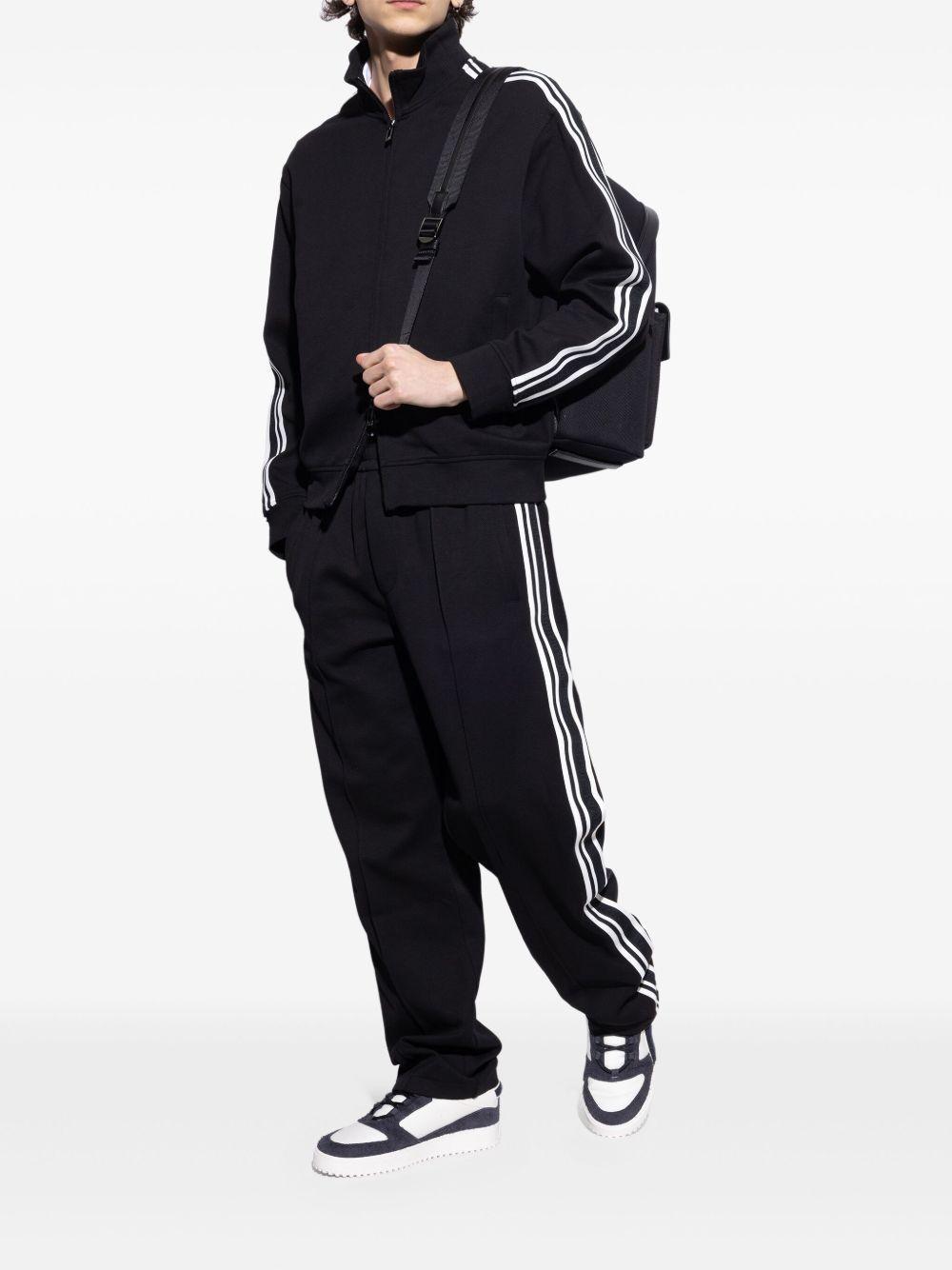 embossed logo trainers  Product Image