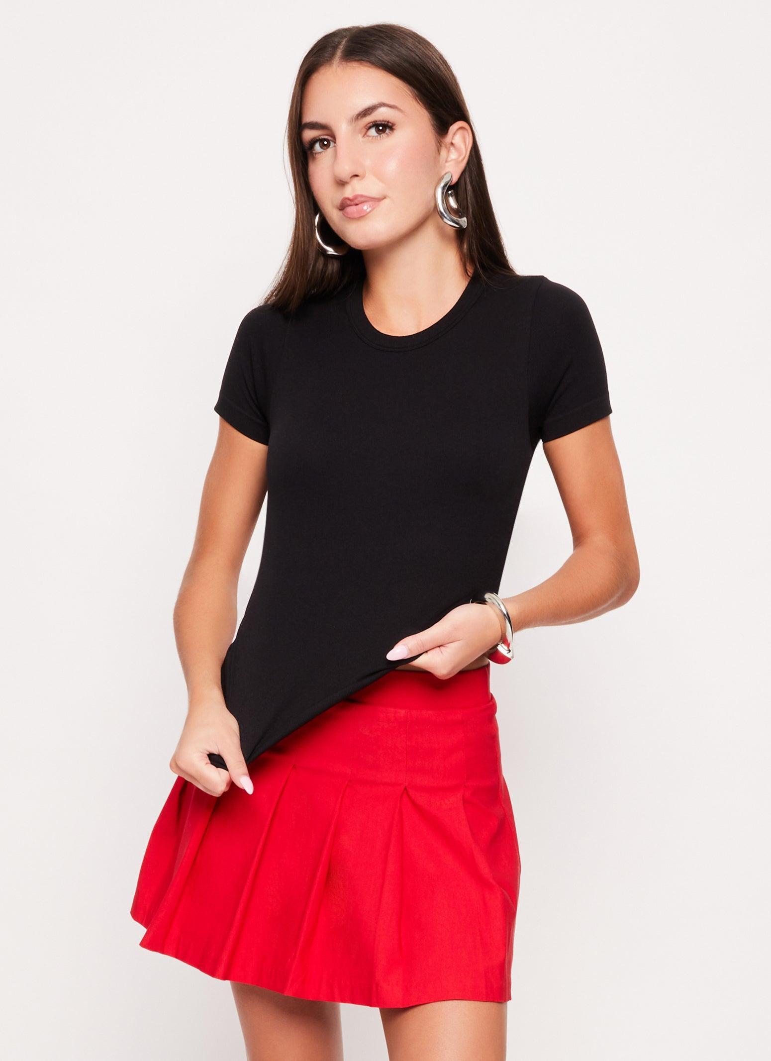 Womens Basic Ribbed Crew Neck Short Sleeve Top Product Image