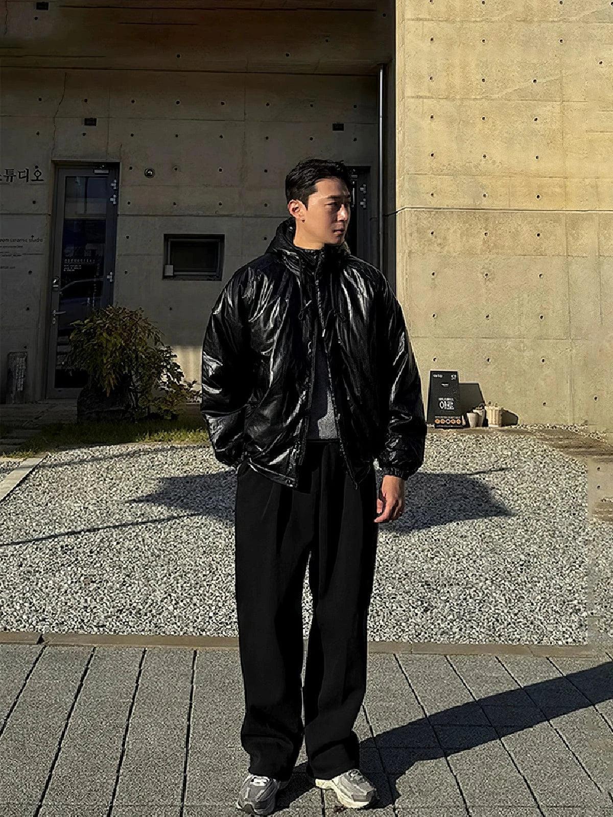 RT No. 12323 BLACK PLEATED FOLDED SWEATPANTS Product Image