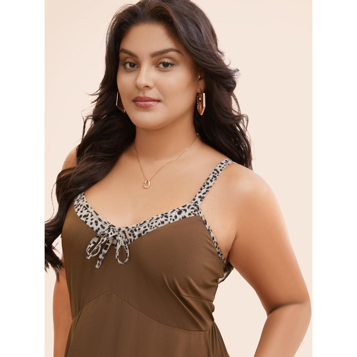 Plus Size Leopard Print Patchwork Ties Cami Dress Browncoffeecolor Women Elegant Tie knot V-neck Sleeveless Curvy BloomChic 22-24/3X Product Image