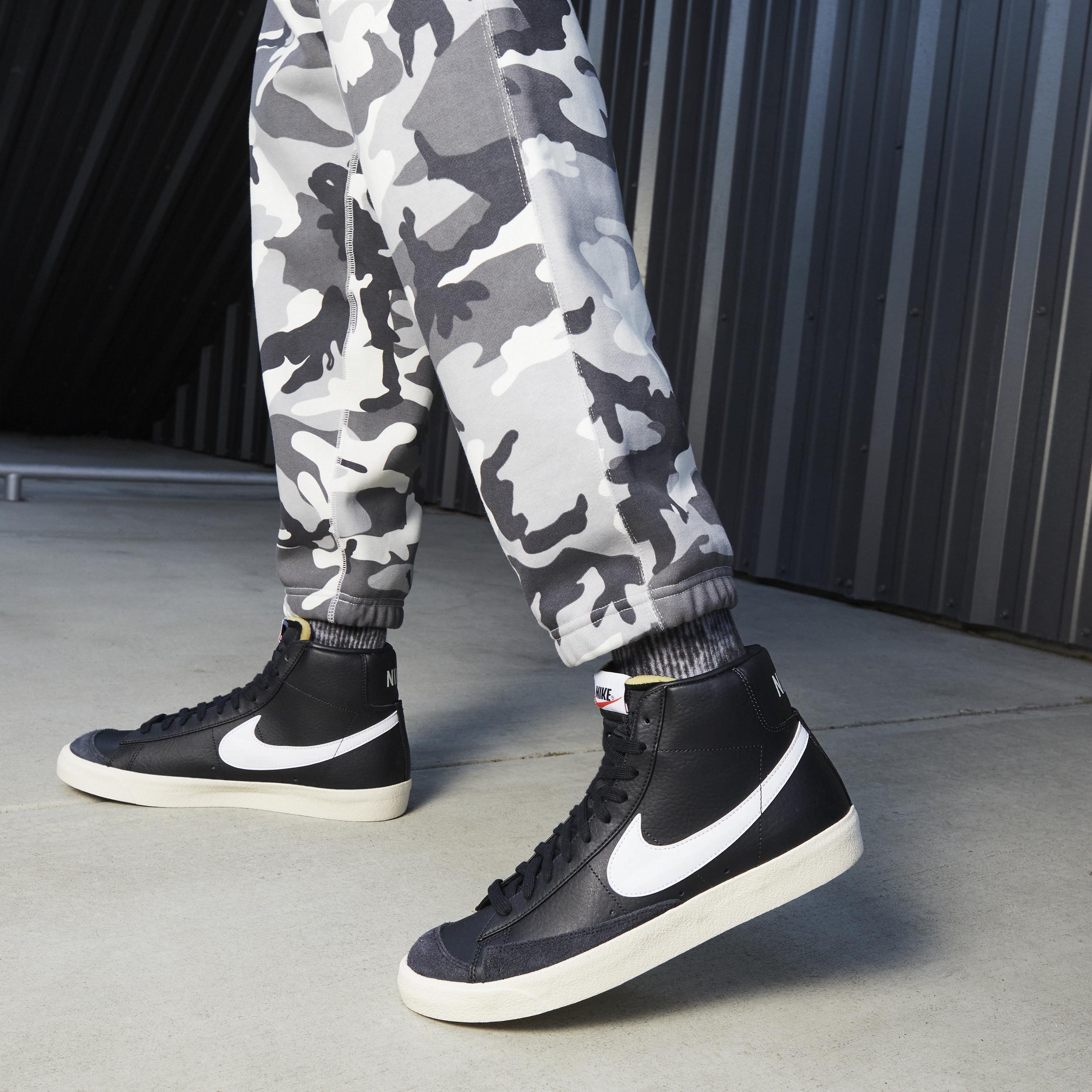 Nike Blazer Mid '77 Vintage Men's Shoes Product Image