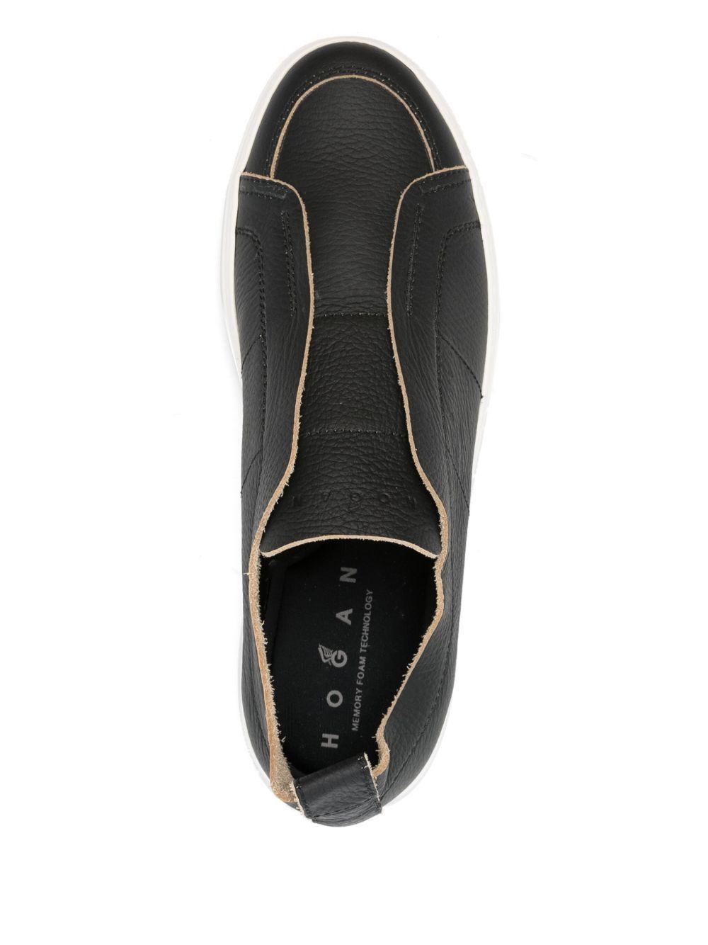 leather sneakers Product Image