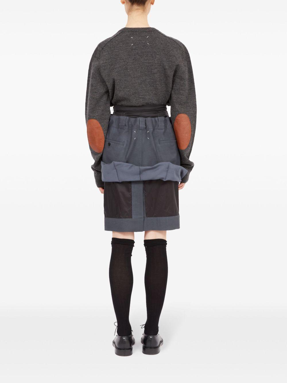 layered knee-length skirt Product Image