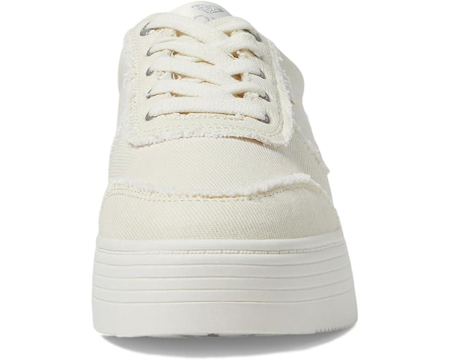 Rambling Crochet Sneakers Product Image