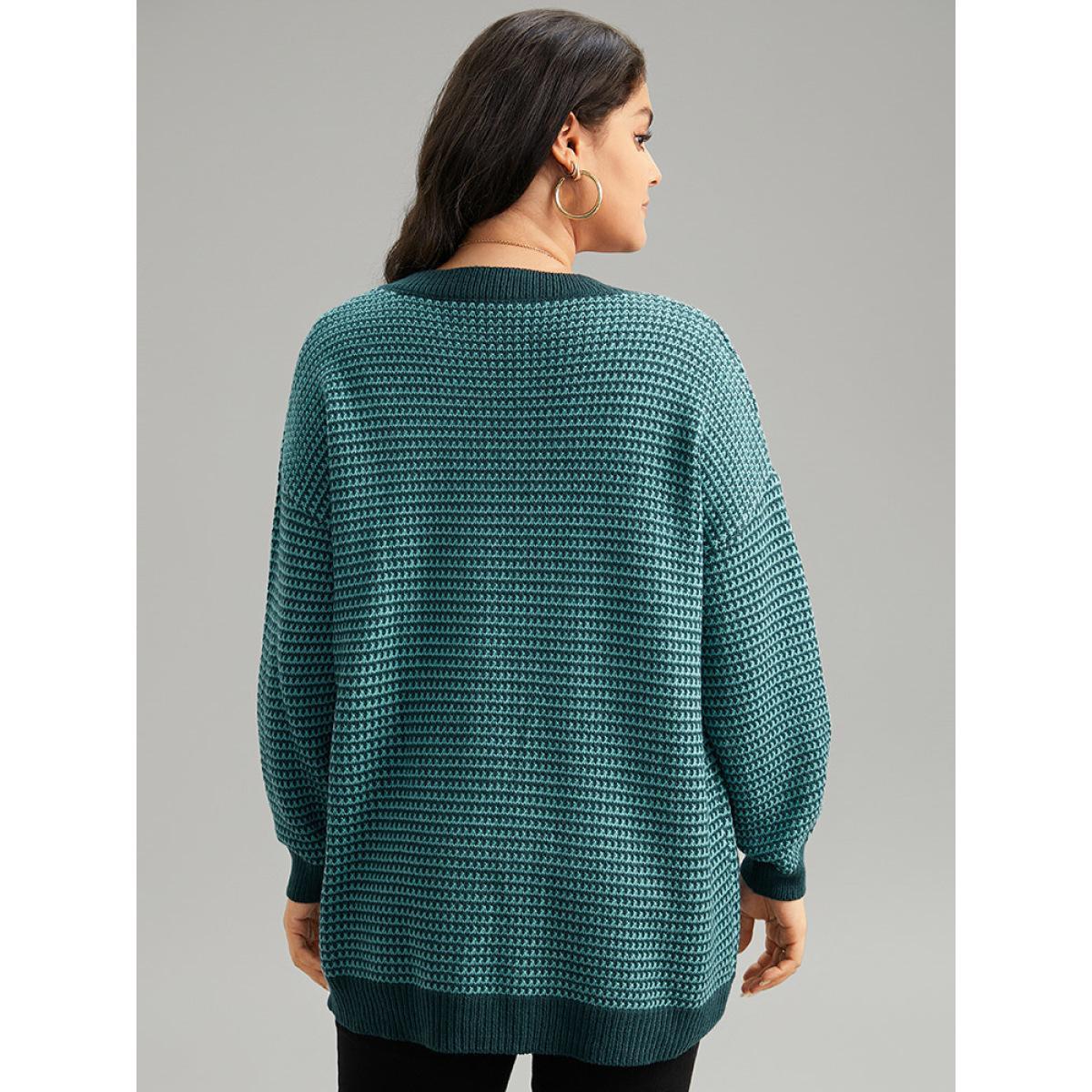 Plus Size Solid Plisse V Neck Split Side Pullover Emerald Women Casual Loose Long Sleeve V-neck Dailywear Pullovers BloomChic 12/L Product Image