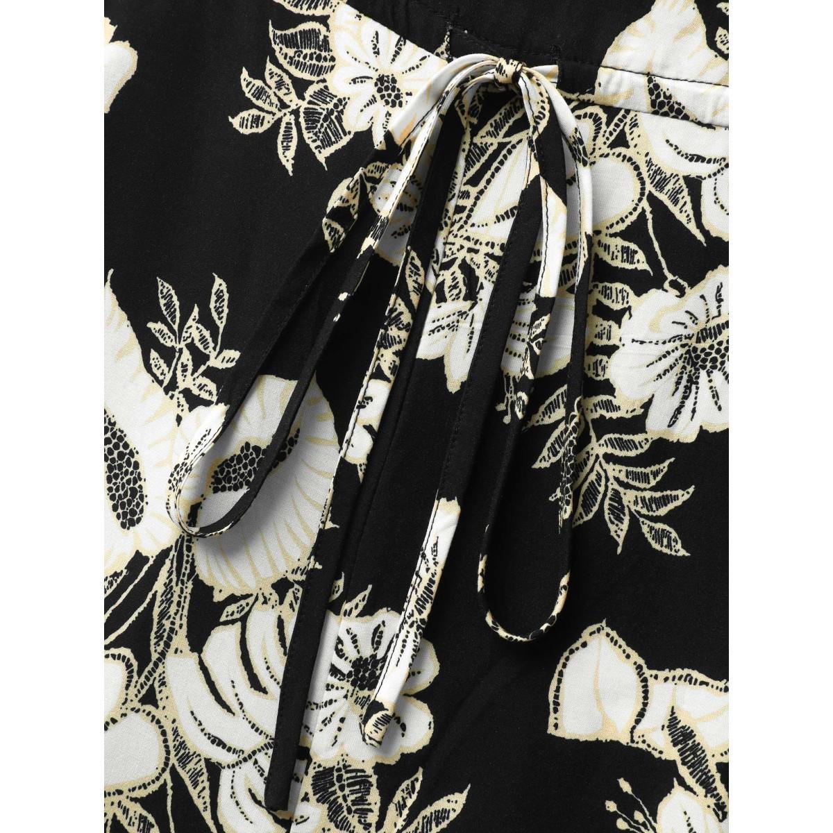 Plus Size Black Boho Floral Cami Pockets Jumpsuit Women Sleeveless Heart neckline Vacation Loose Jumpsuits BloomChic 12/L Product Image