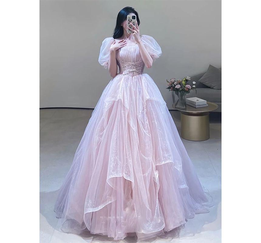 Short-Sleeve Square Neck Plain Ruched Criss Cross Mesh A-Line Evening Gown Product Image