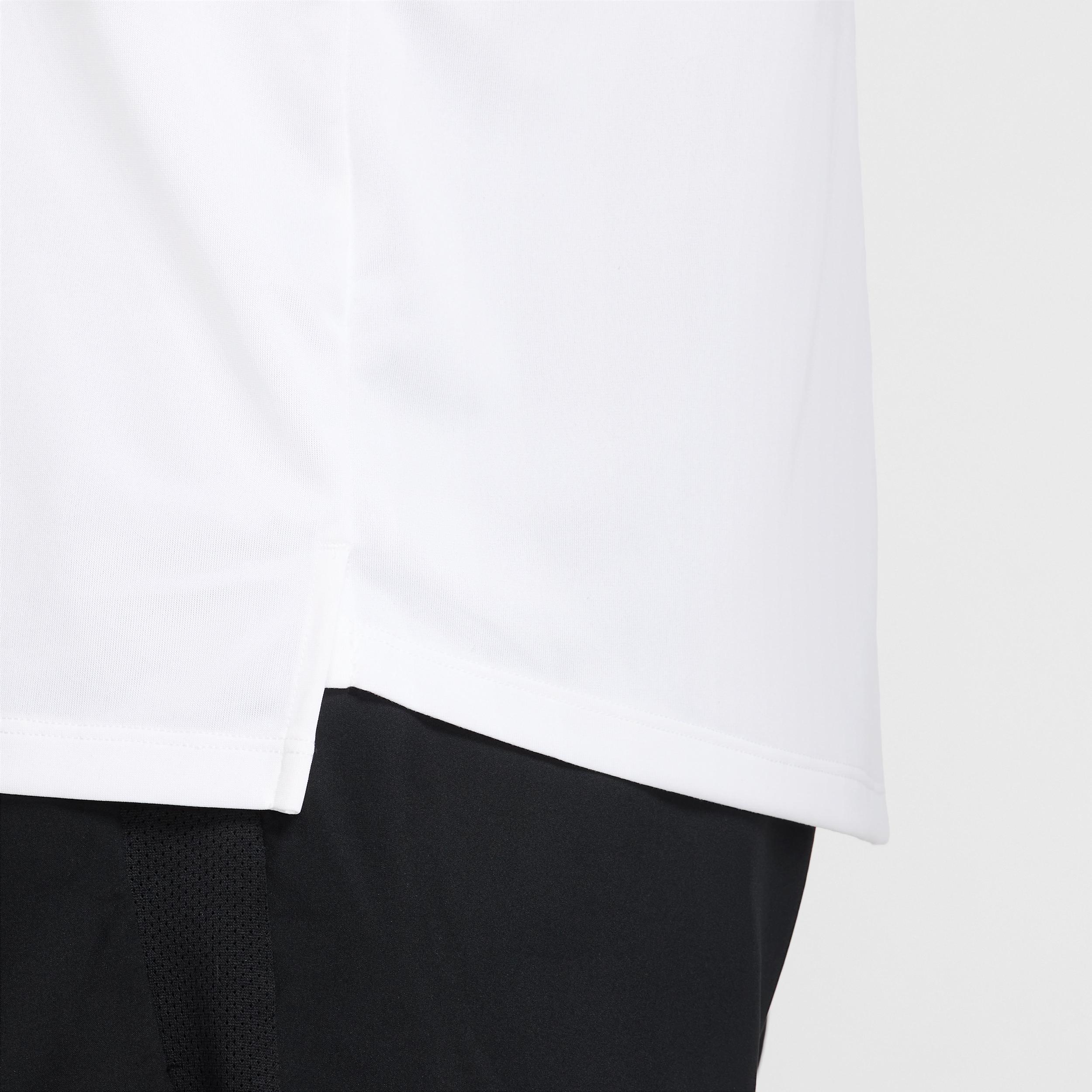 Nike Men's Stride Dri-FIT ADV Running Tank Top Product Image