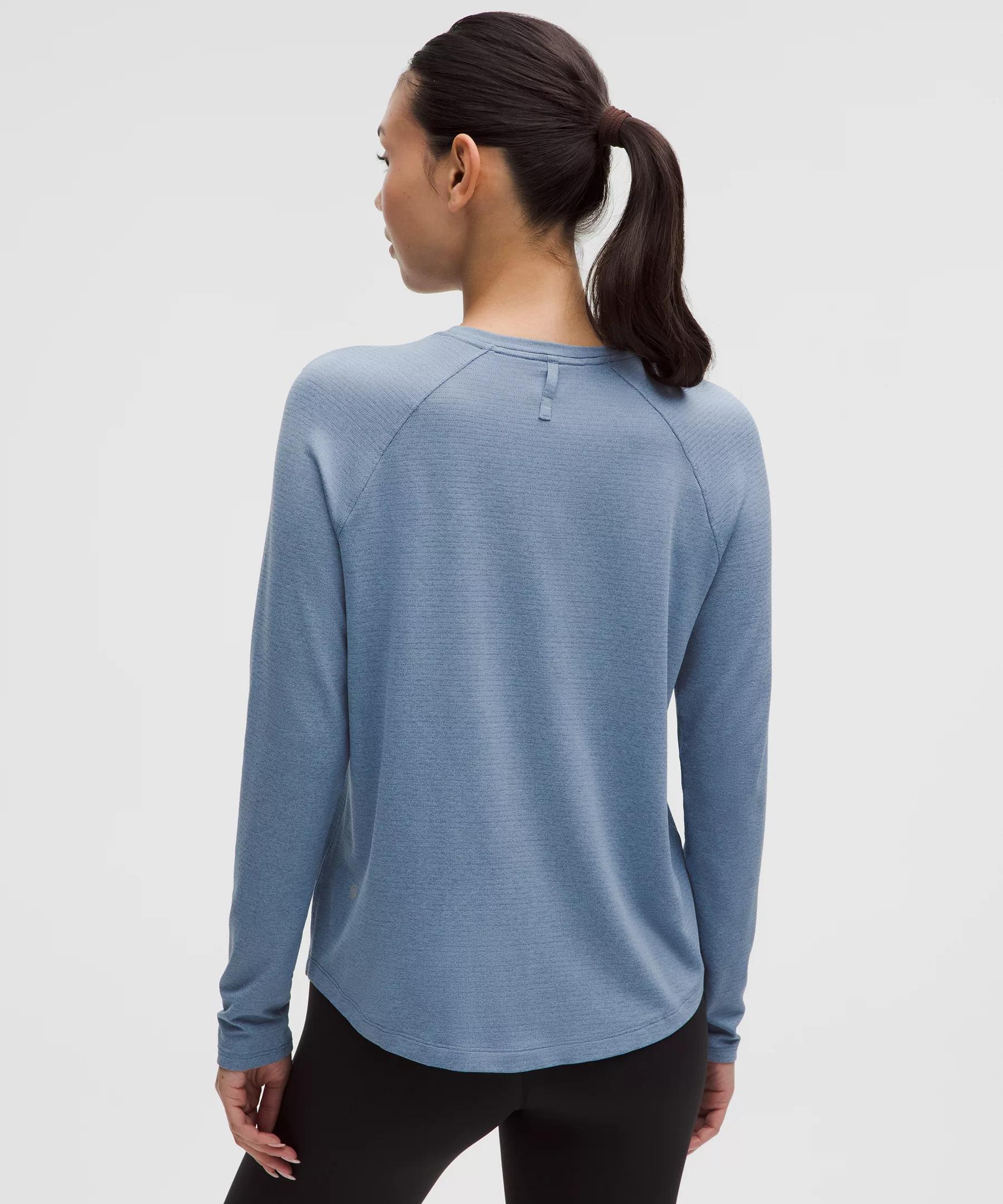 License to Train Classic-Fit Long-Sleeve Shirt Product Image