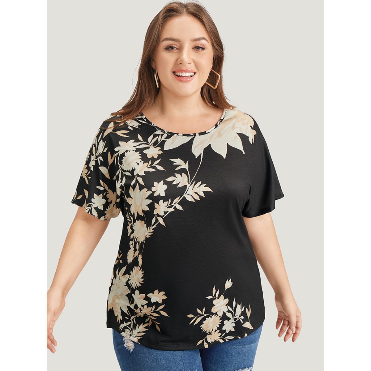 Plus Size Floral Printed Short Sleeve Round Neck T-shirt BlackFlower Women Elegant Floral Round Neck Going out T-shirts BloomChic 28/5X Product Image