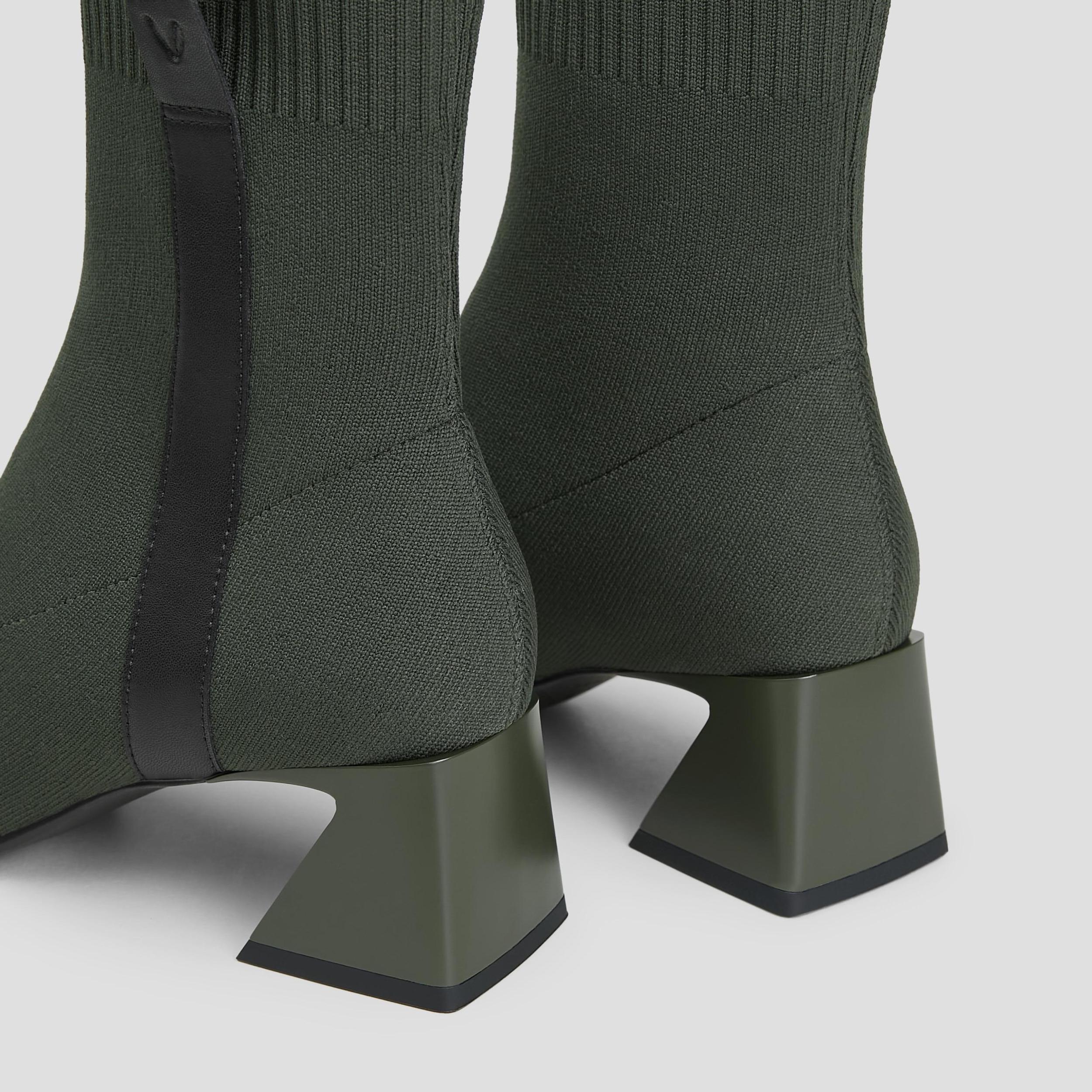 Square-Toe Water-Repellent Heeled Boots (Rafaella) Product Image