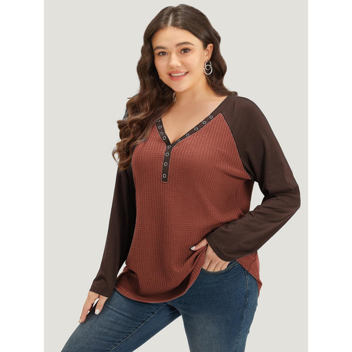 Plus Size Waffle Knit Raglan Sleeve Metal Buckle Detail T-shirt SlateGray Women Casual Contrast Plain V-neck Everyday T-shirts BloomChic 18-20/2X Product Image