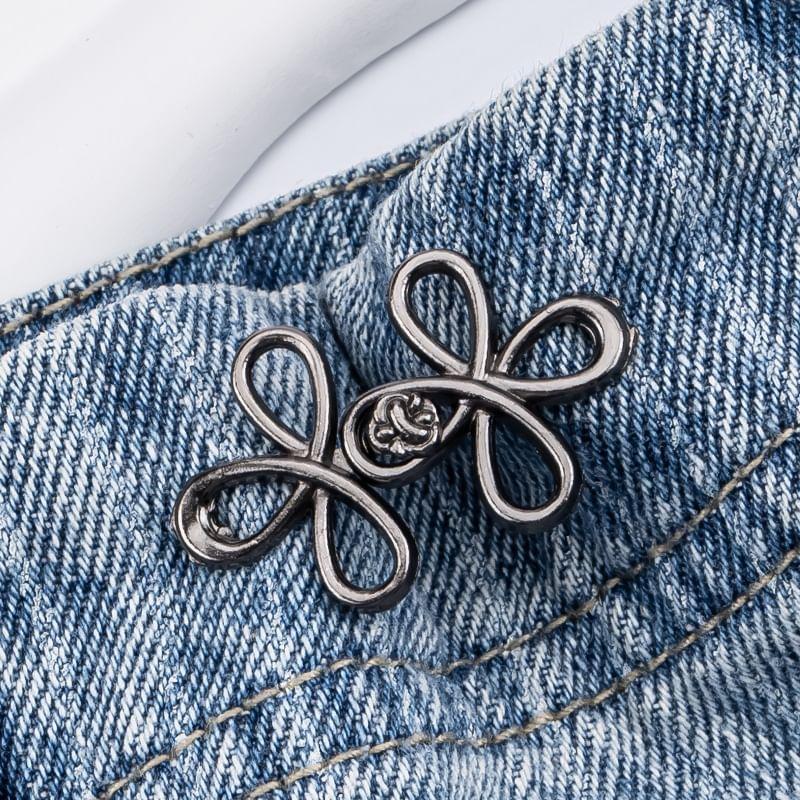 Four-Leaf Clover Rhinestone Waist Adjuster Product Image