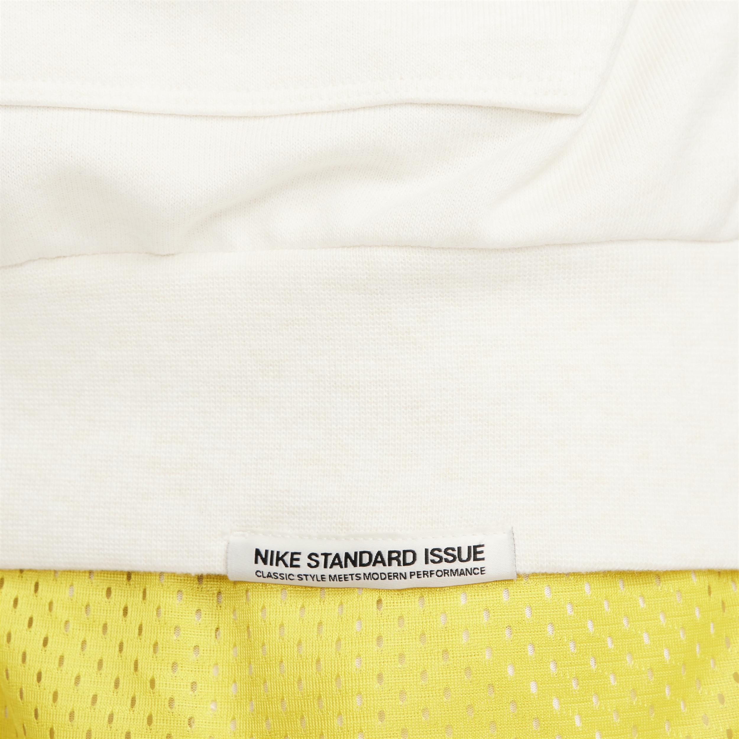 Mens Nike Dri-FIT Standard Issue Pullover Basketball Hoodie Product Image