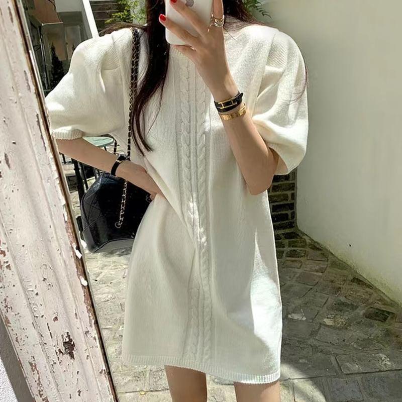 Elbow-Sleeve Crewneck Plain Shift Dress Product Image
