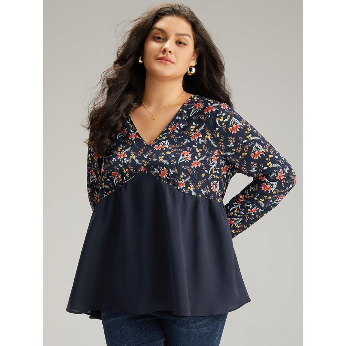 Plus Size Indigo Floral Print Patchwork Pleated Blouse Women Elegant Long Sleeve V-neck Dailywear Blouses BloomChic 26/4X Product Image