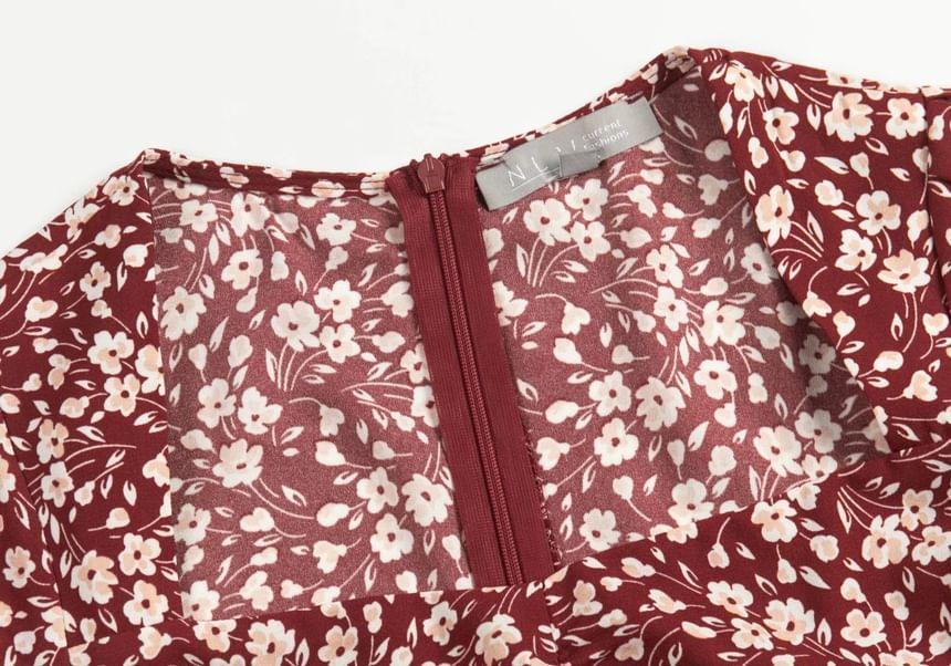 Puff-Sleeve Queen Anne-Neckline Floral Print Midi A-Line Dress Product Image