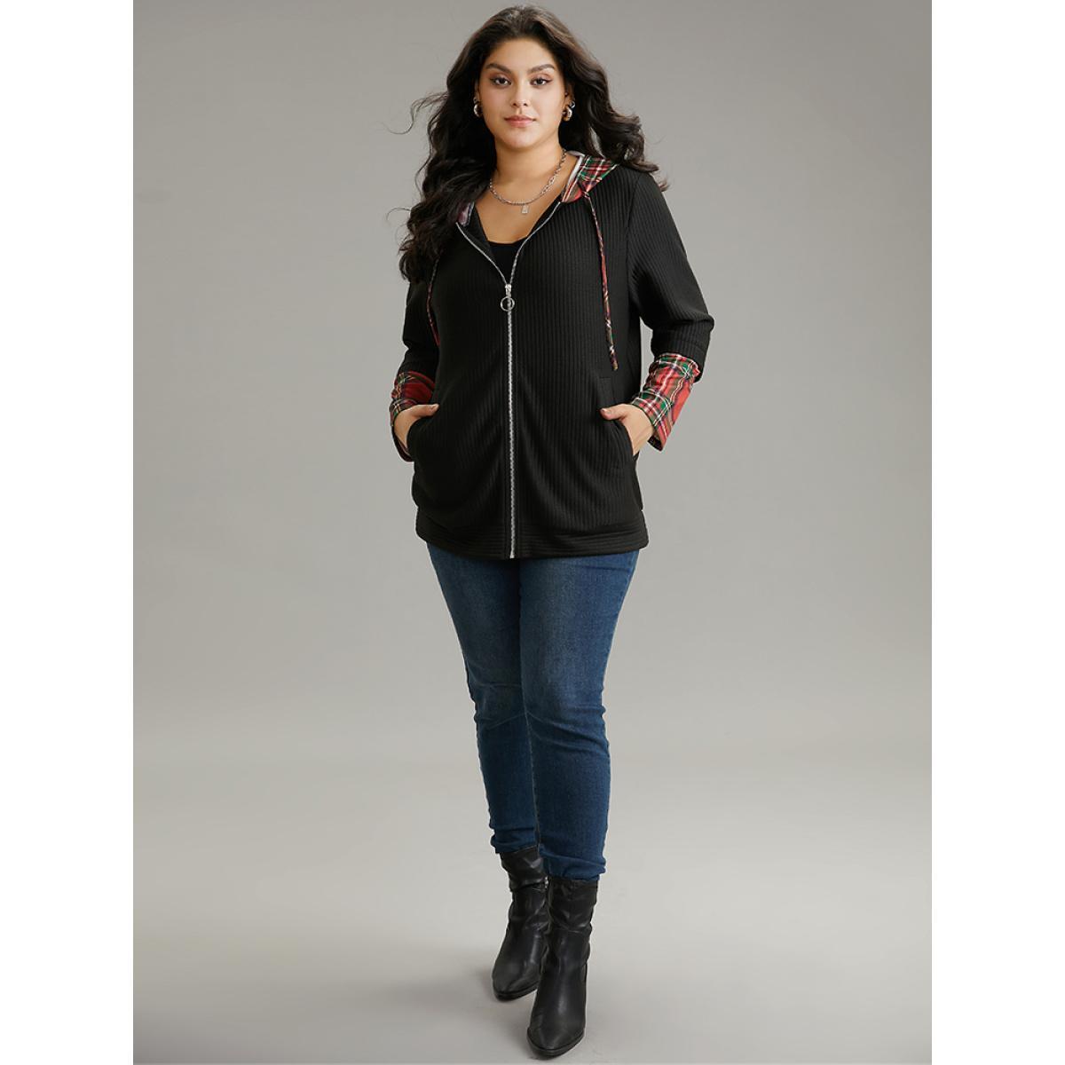 Plus Size Christmas Plaid Patchwork Hooded Zipper Sweatshirt Women Black Casual Contrast Hooded Dailywear Sweatshirts BloomChic 22-24/3X Product Image