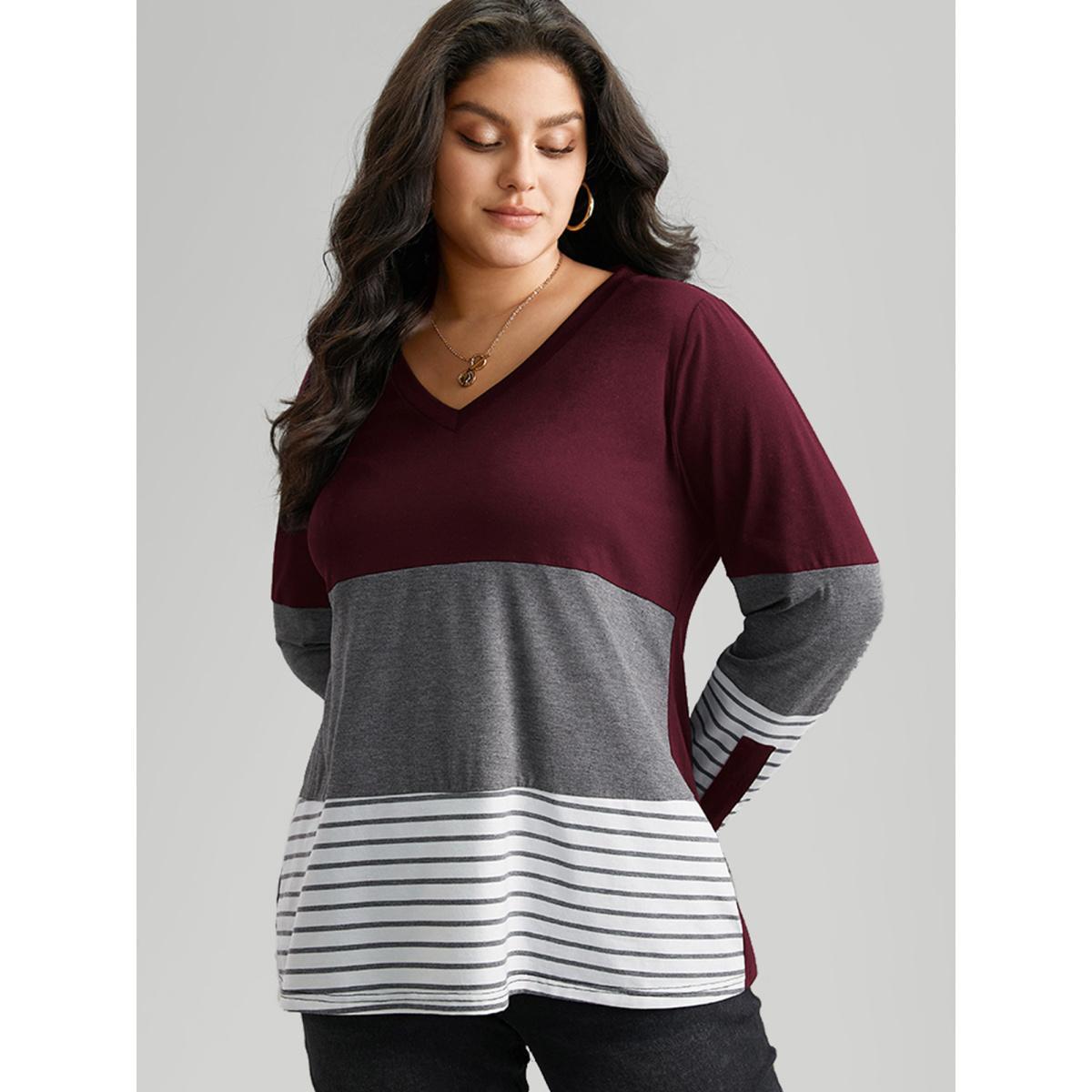 Plus Size Colorblock Contrast Striped V Neck T-shirt Burgundy Women Casual Contrast Striped V-neck Everyday T-shirts BloomChic 26/4X Product Image
