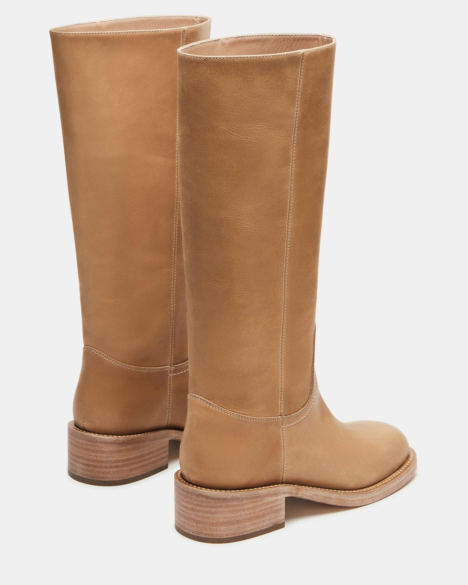 RIGGS BANANA LEATHER Female Product Image