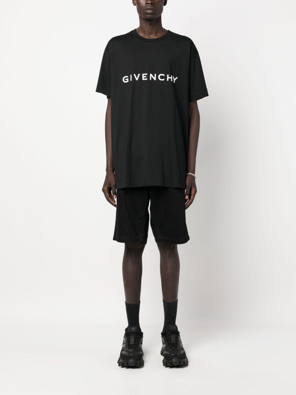 Archetype drop-shoulder T-shirt Product Image