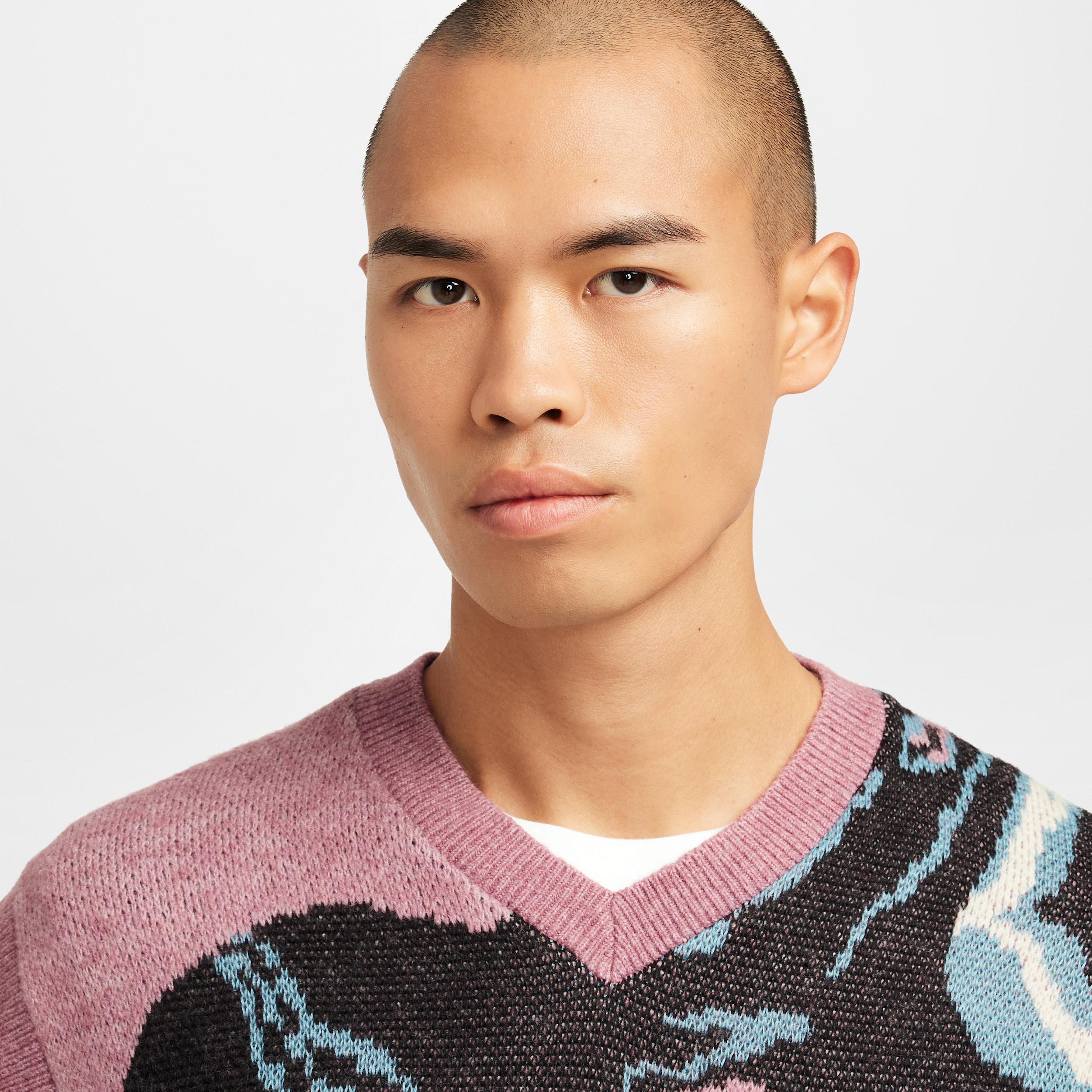 Men's Nike SB Sweater Vest Product Image