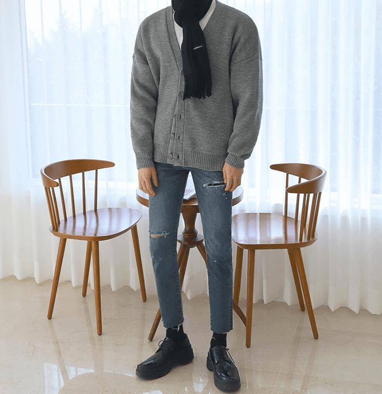 RT No. 2803 GRAY KNITTED CARDIGAN Product Image