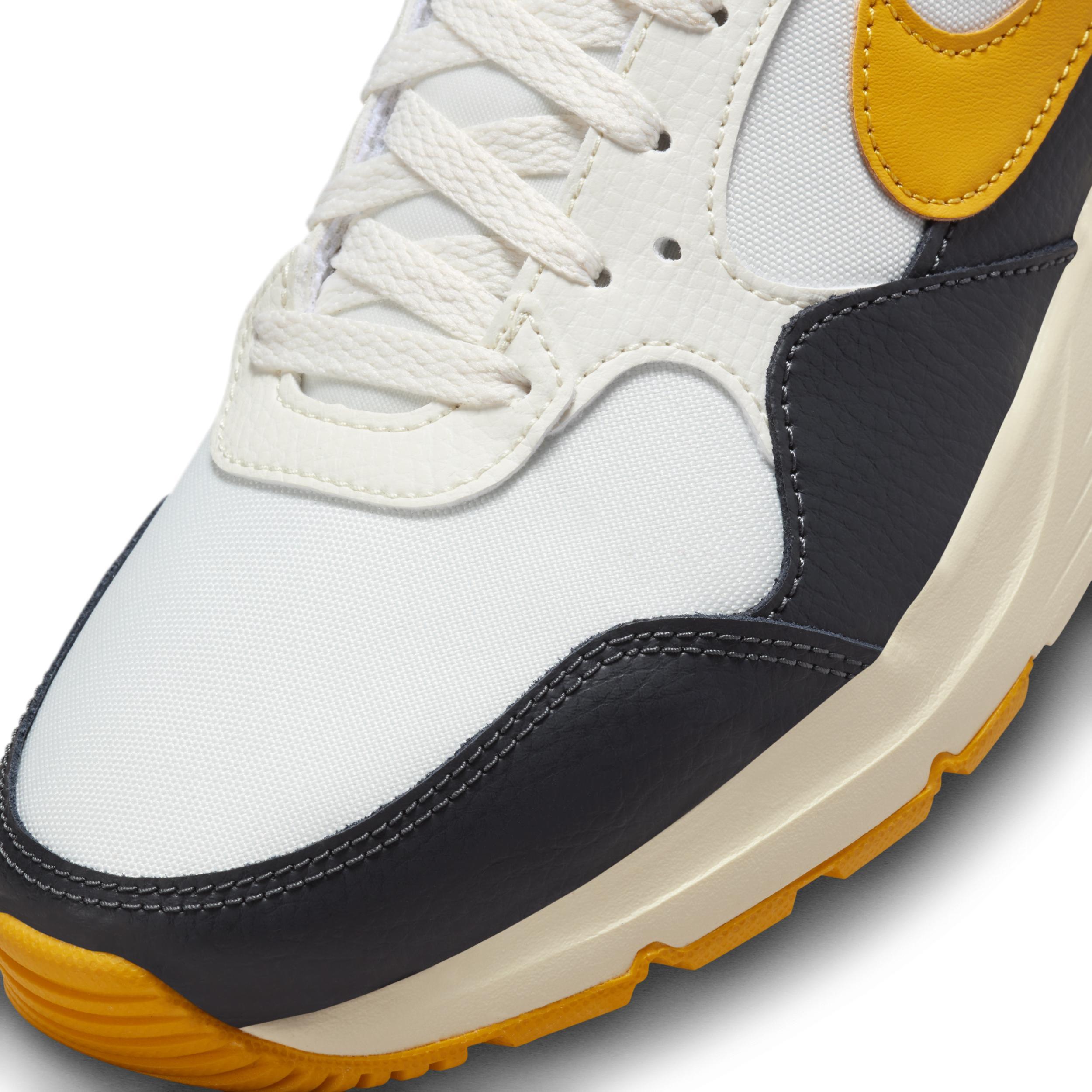 Nike Men's Air Max SC Shoes Product Image