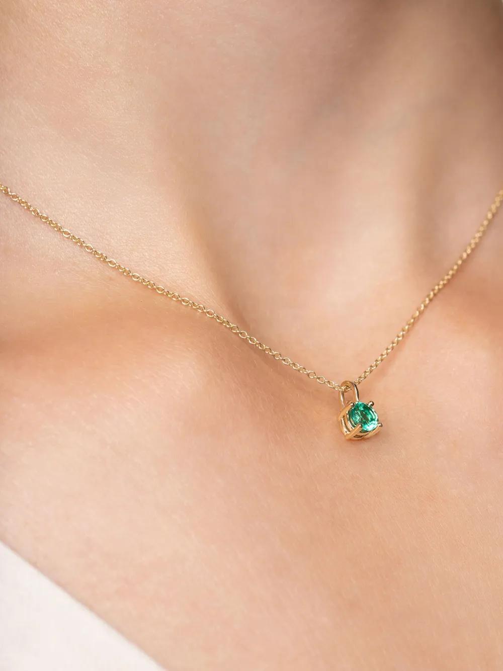 14kt yellow gold Ella emerald necklace Product Image