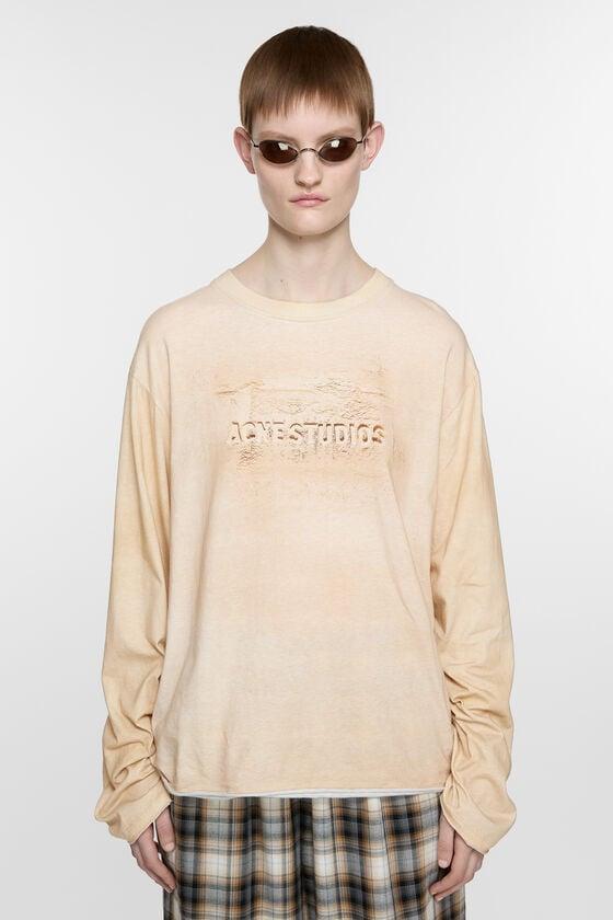 Long sleeve logo t-shirt Product Image