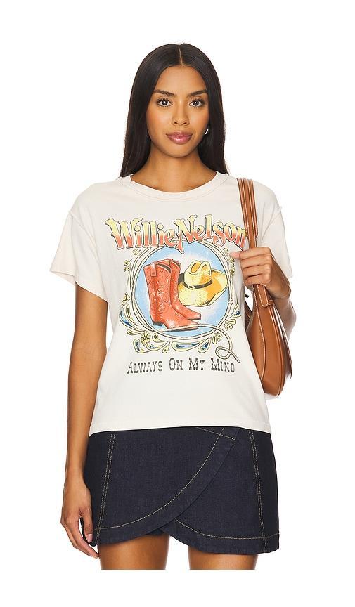 Willie Nelson Paisley Reverse Gf Tee Shirt DAYDREAMER Product Image