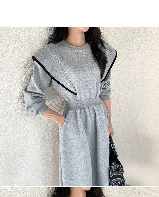 Long Sleeve Round Neck Contrast Piping Midi Sweatshirt Dress Product Image