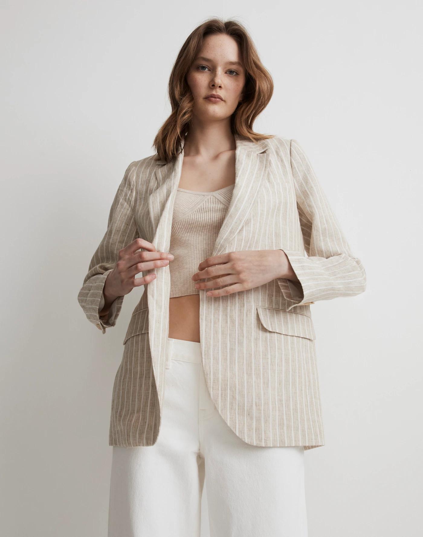 The Larsen Blazer in 100% Linen Product Image