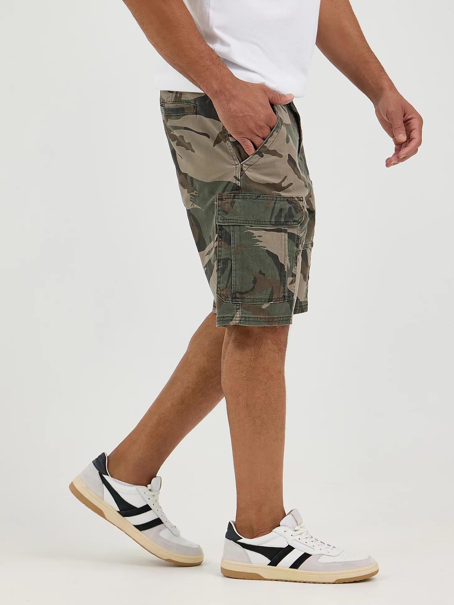 Men's Five Star Premium Cargo Short | Men's SHORTS | Wrangler® Product Image