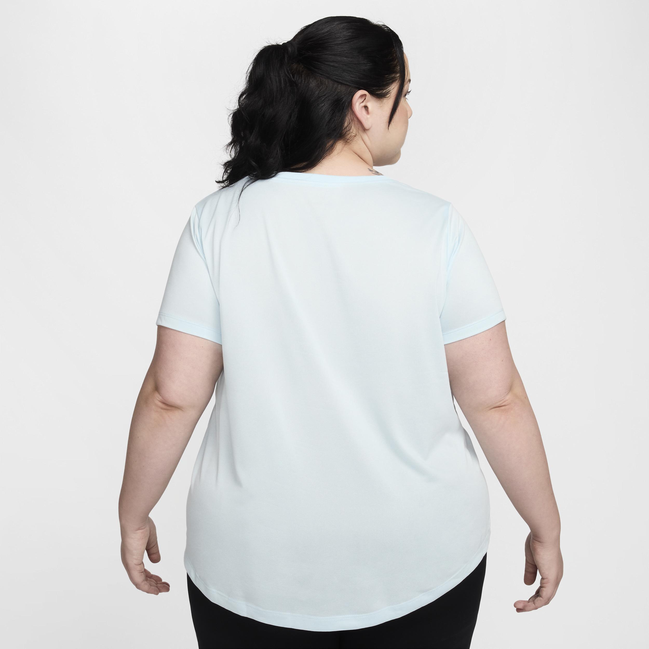 Nike Dri-FIT Women's T-Shirt (Plus Size) Product Image