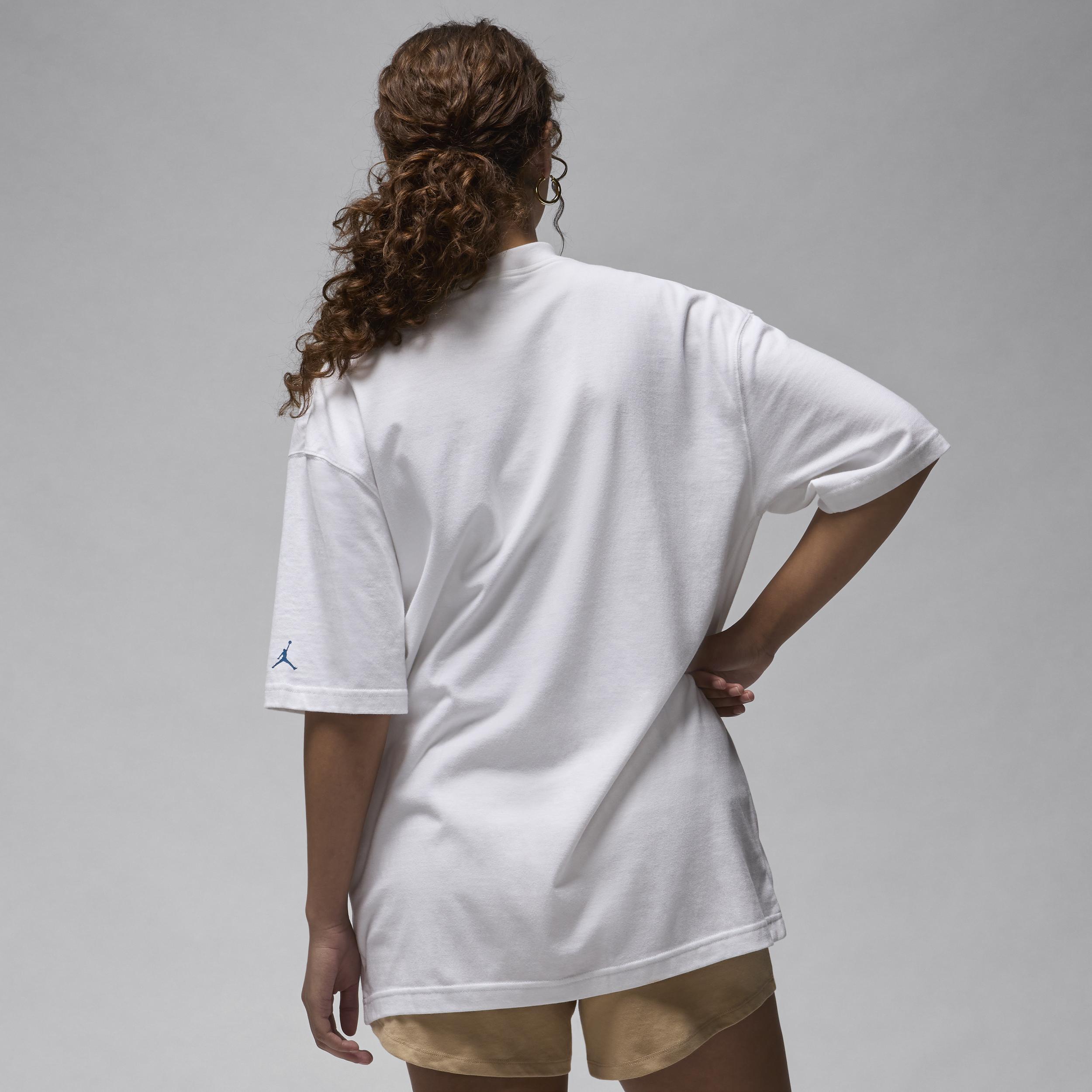 Jordan Womens Jordan GFX OS 2 Short Sleeve T-Shirt - Womens Product Image