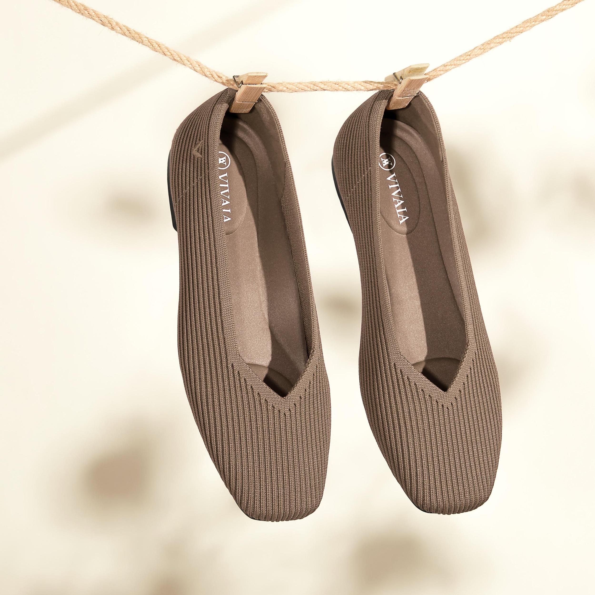 Square-Toe V-Cut Flats (Margot 2.0) Product Image