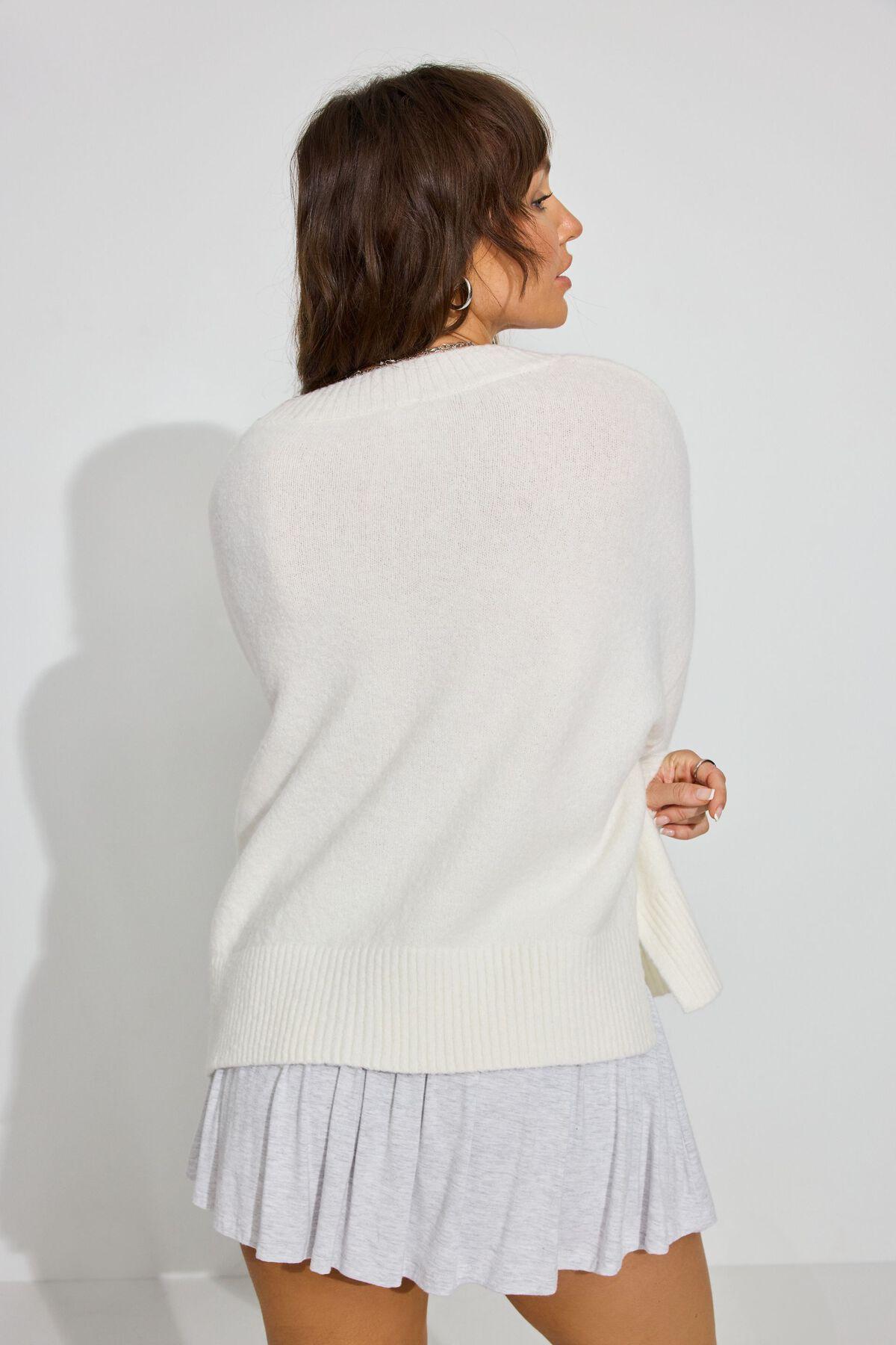 Cozy V Neck Relaxed Sweater Product Image