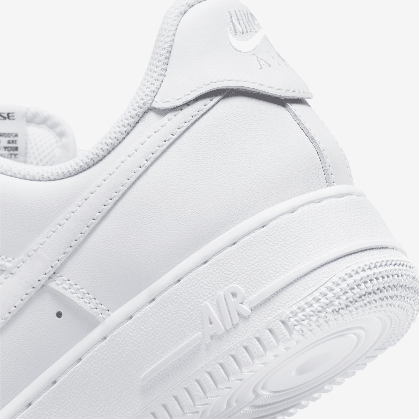 Nike Air Force 1 '07 EasyOn Women's Shoes Product Image