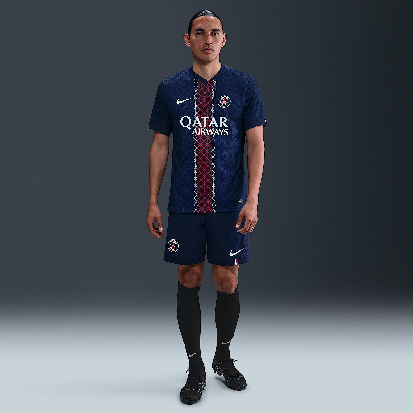 Paris Saint-Germain 2025/26 Match Home Men's Nike Dri-FIT ADV Soccer Authentic Jersey Product Image